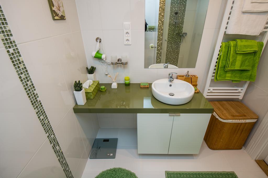 Green Pearl Apartment At St Stephen' S Basilica Budapest Habitación foto
